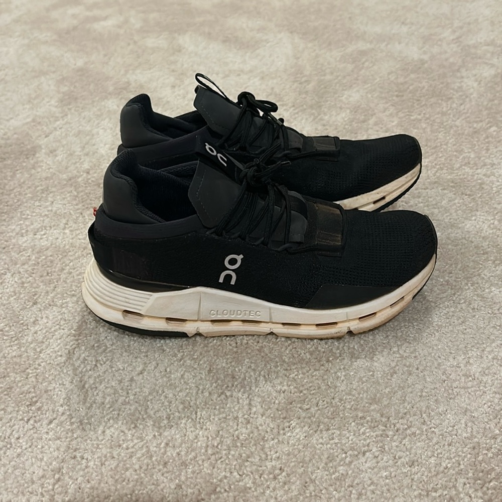 Oncloud Sneakers